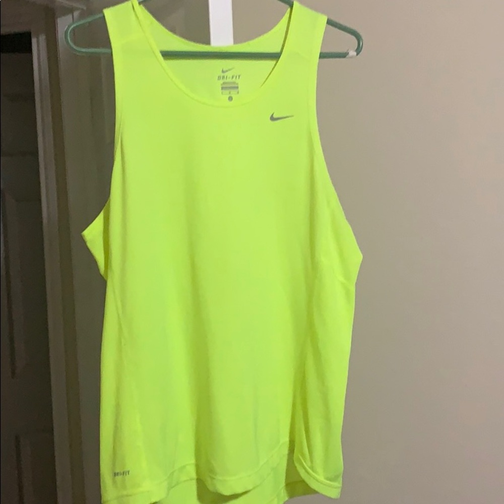 Nike tank shirt